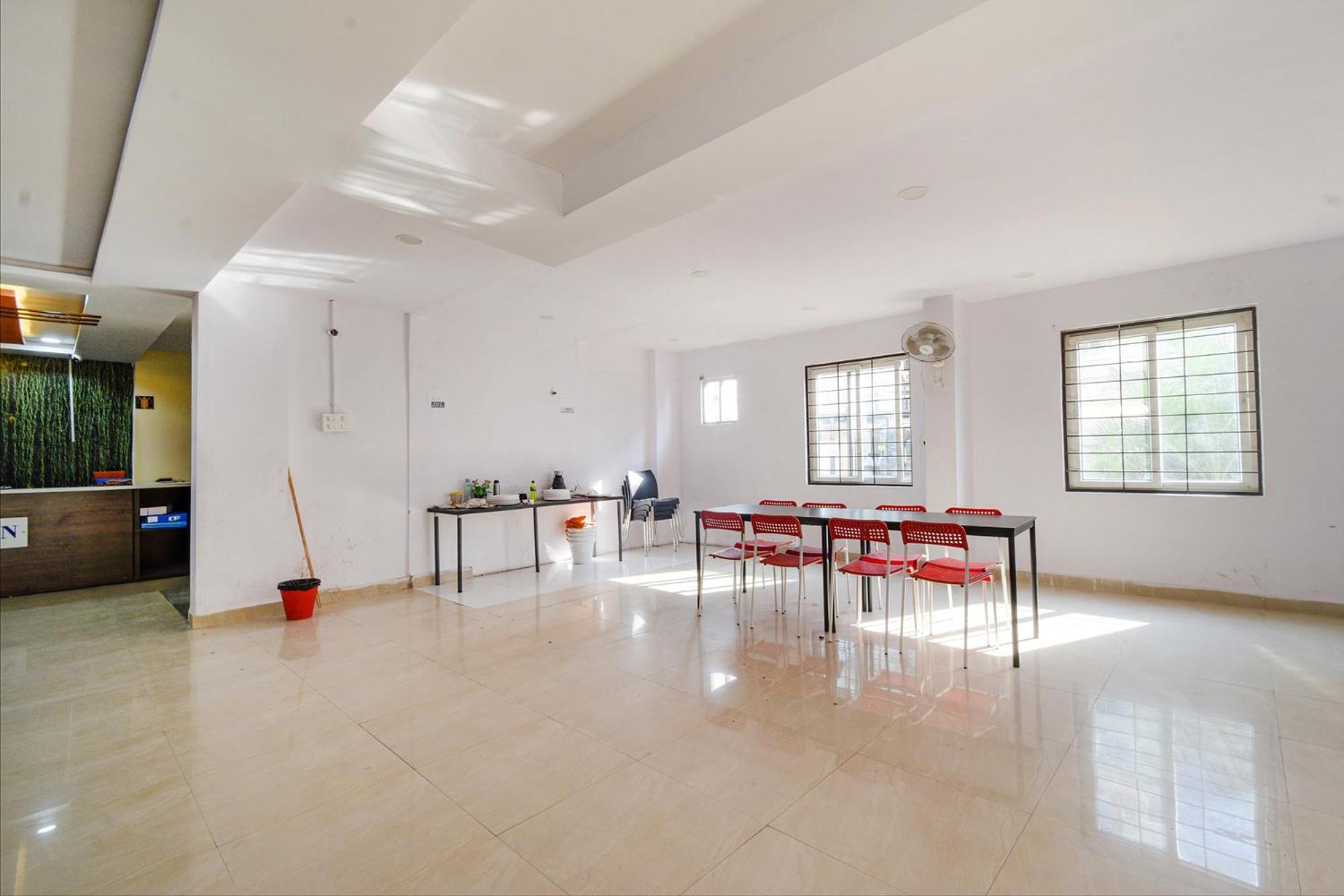 Fabhotel N Residency, Hitech City - 350M From Yashoda Hospital, Hitech City Хайдарабад Экстерьер фото