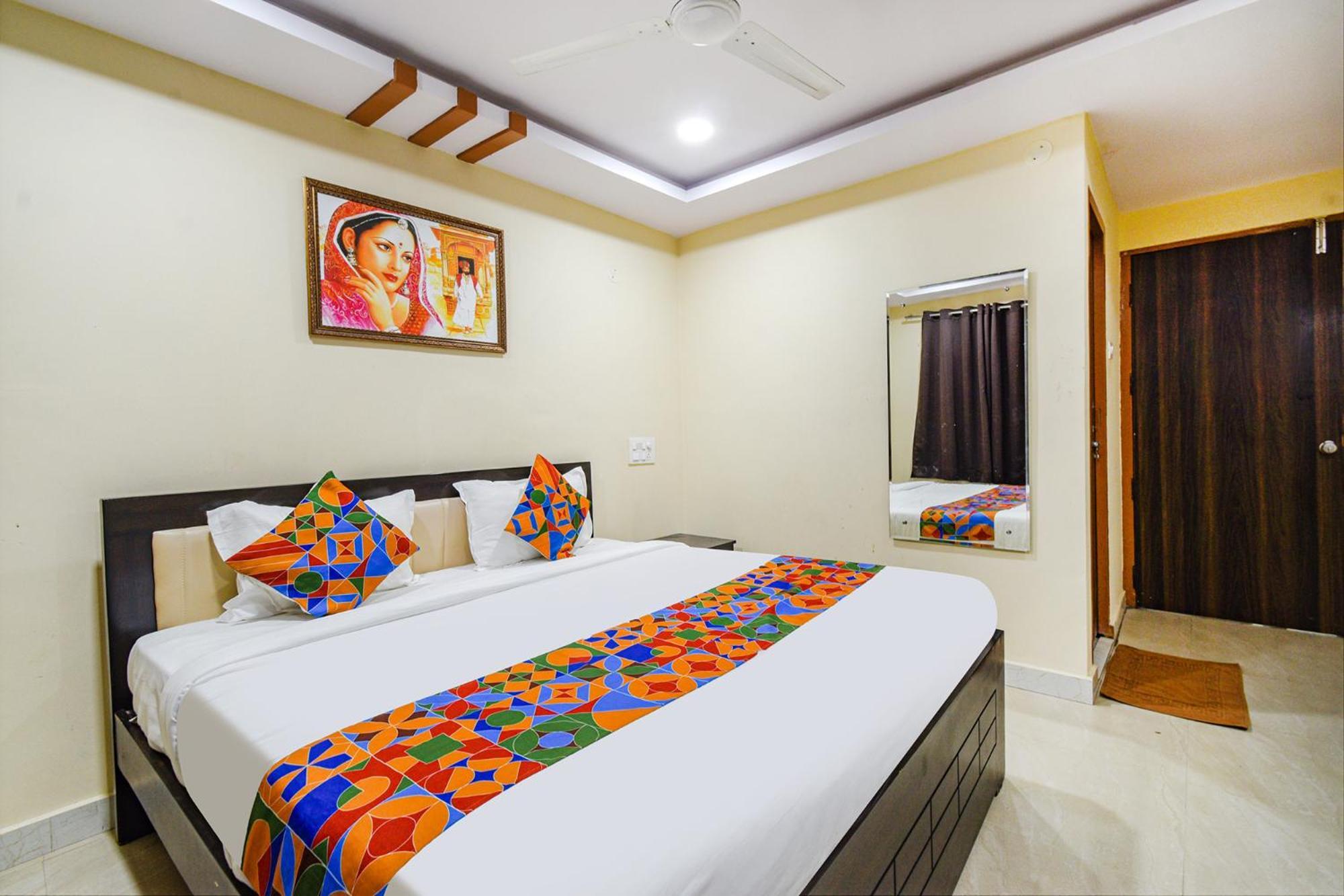 Fabhotel N Residency, Hitech City - 350M From Yashoda Hospital, Hitech City Хайдарабад Экстерьер фото