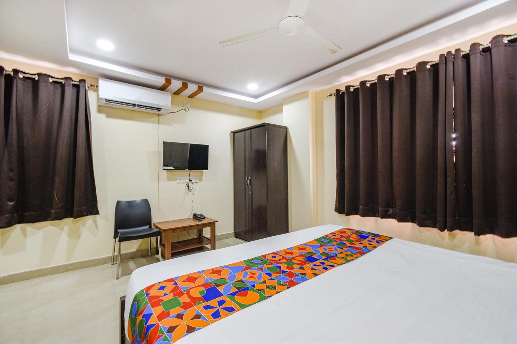 Fabhotel N Residency, Hitech City - 350M From Yashoda Hospital, Hitech City Хайдарабад Экстерьер фото