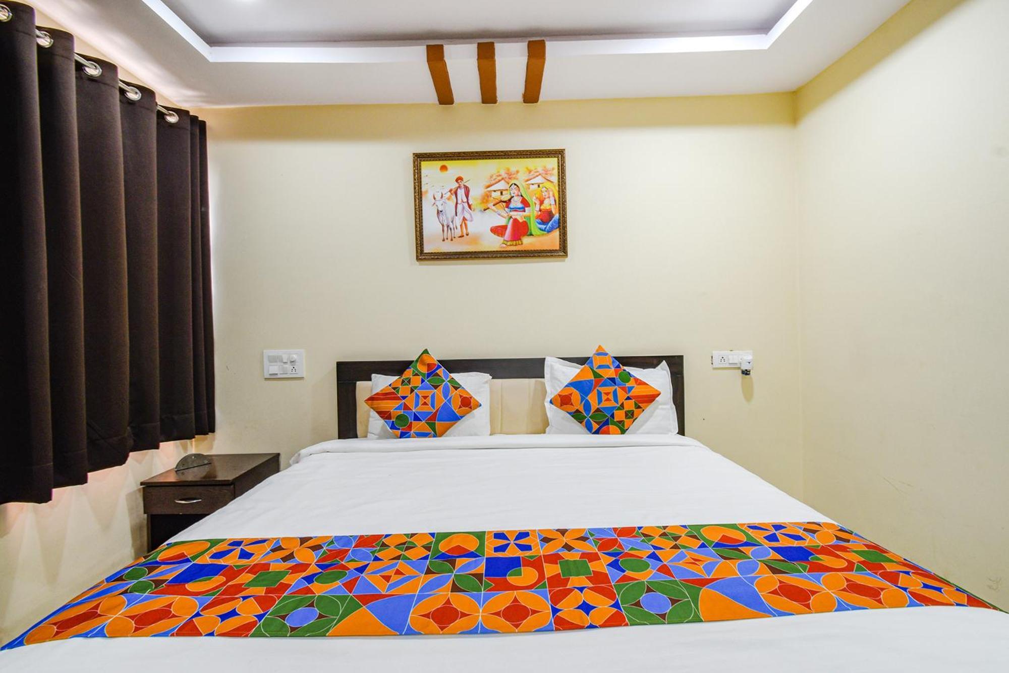 Fabhotel N Residency, Hitech City - 350M From Yashoda Hospital, Hitech City Хайдарабад Экстерьер фото