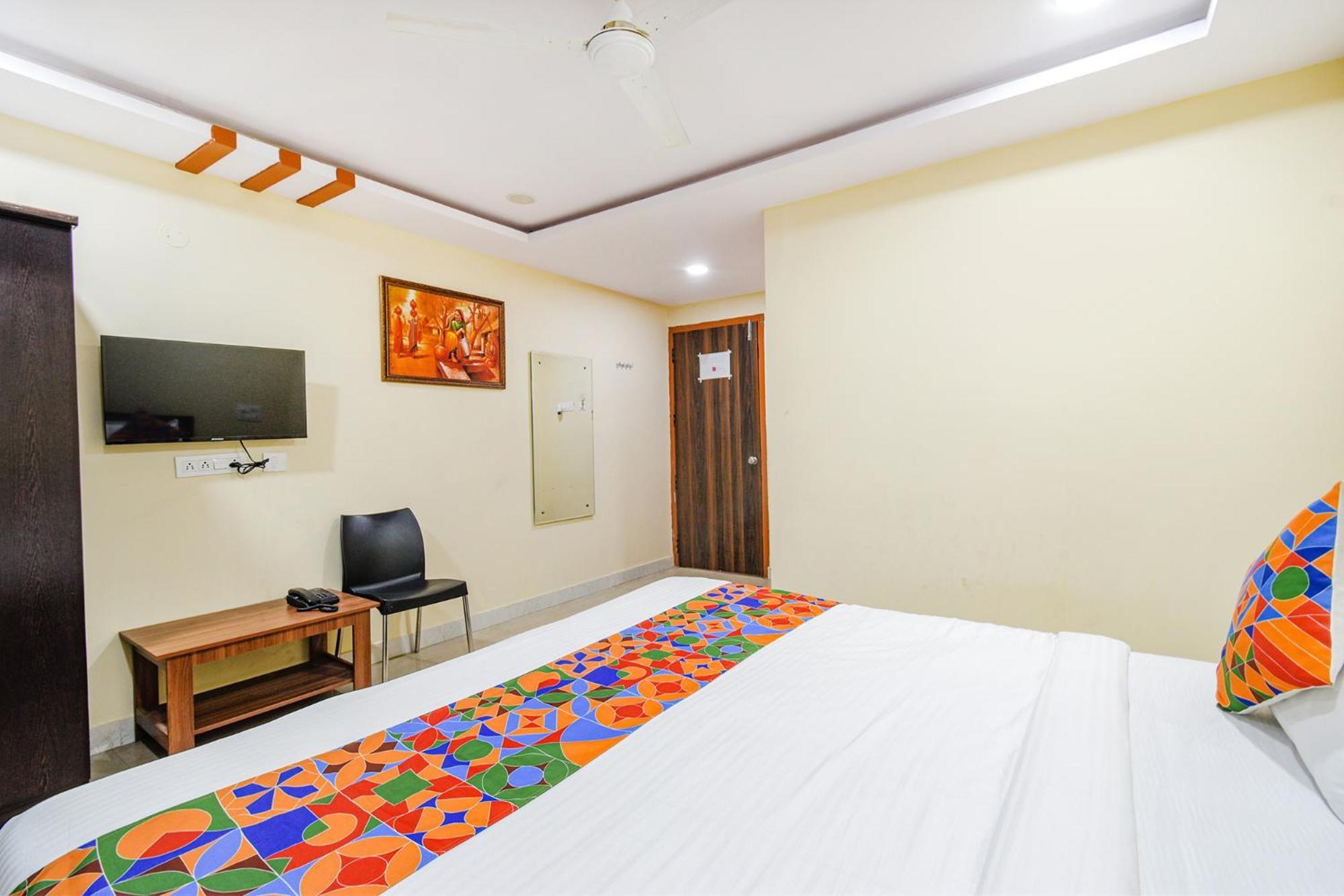 Fabhotel N Residency, Hitech City - 350M From Yashoda Hospital, Hitech City Хайдарабад Экстерьер фото