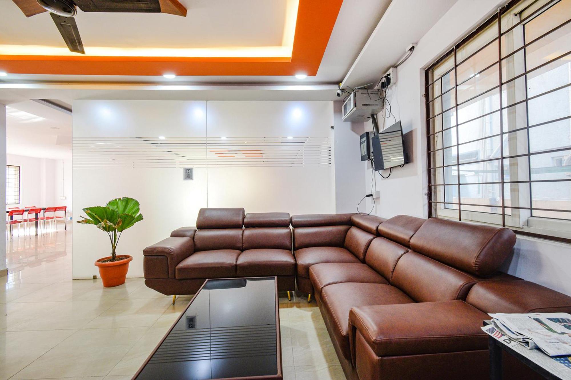 Fabhotel N Residency, Hitech City - 350M From Yashoda Hospital, Hitech City Хайдарабад Экстерьер фото